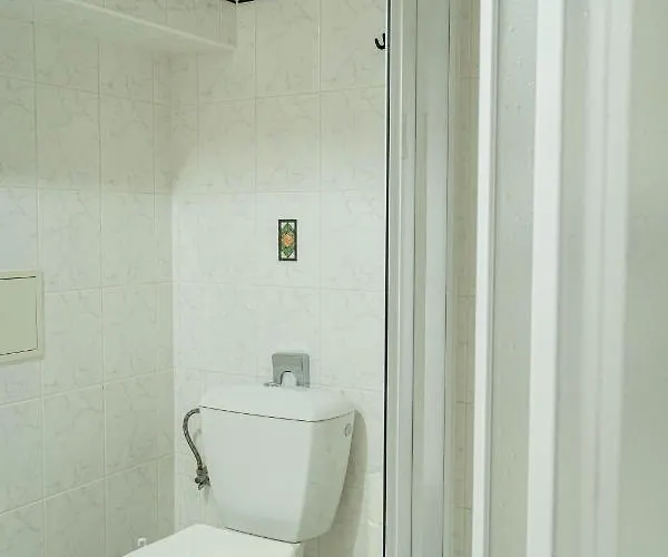 Praha Hotel 3*